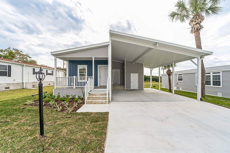 Homes for sale in sebastian florida under $200000